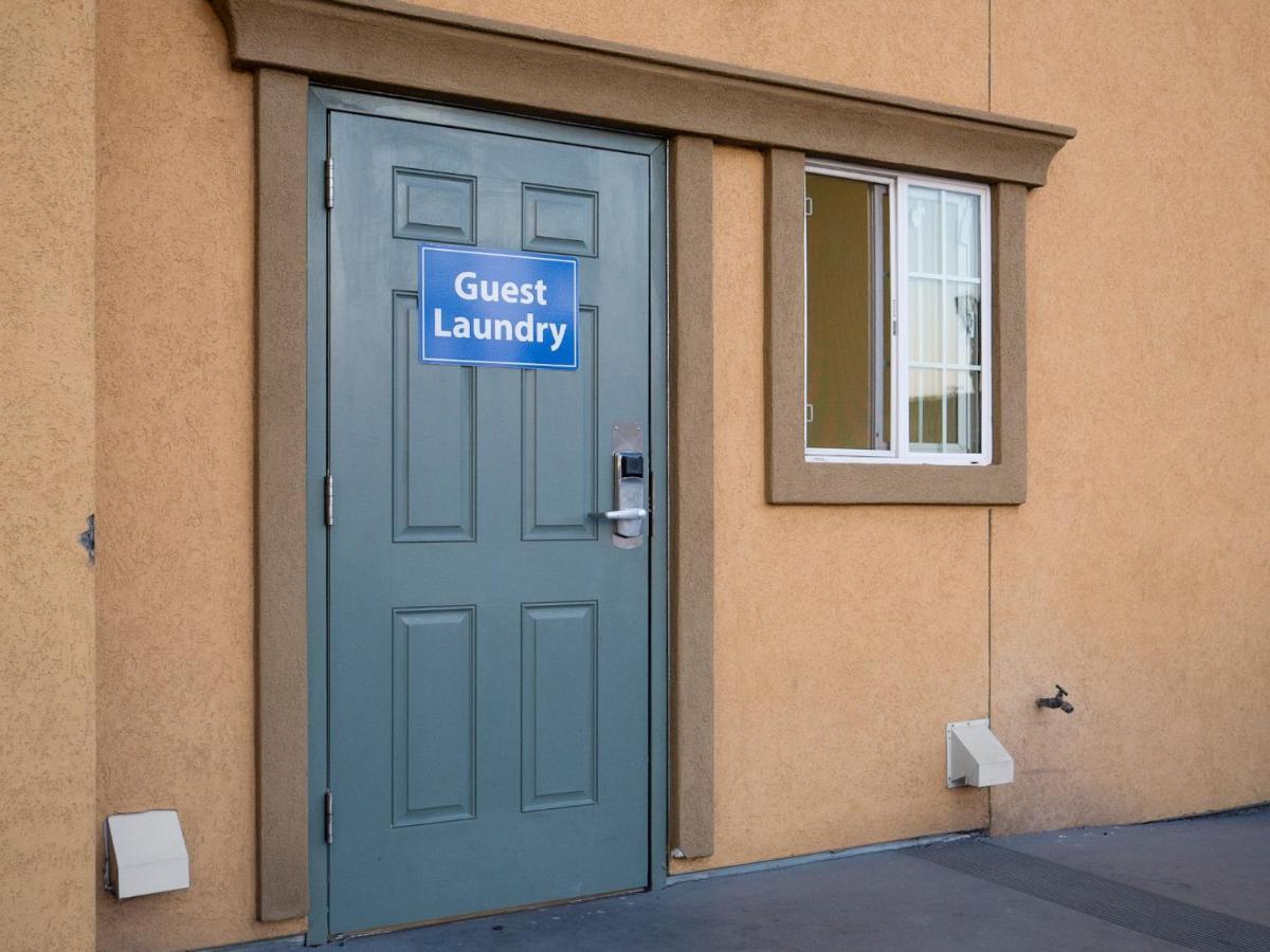Rodeo Lodge Clovis Exterior photo