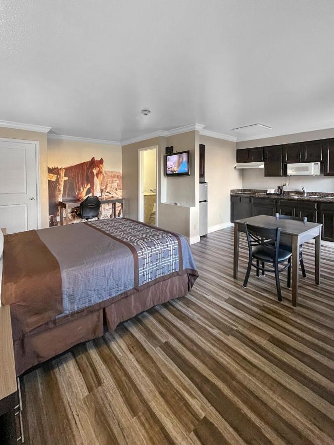 Rodeo Lodge Clovis Exterior photo