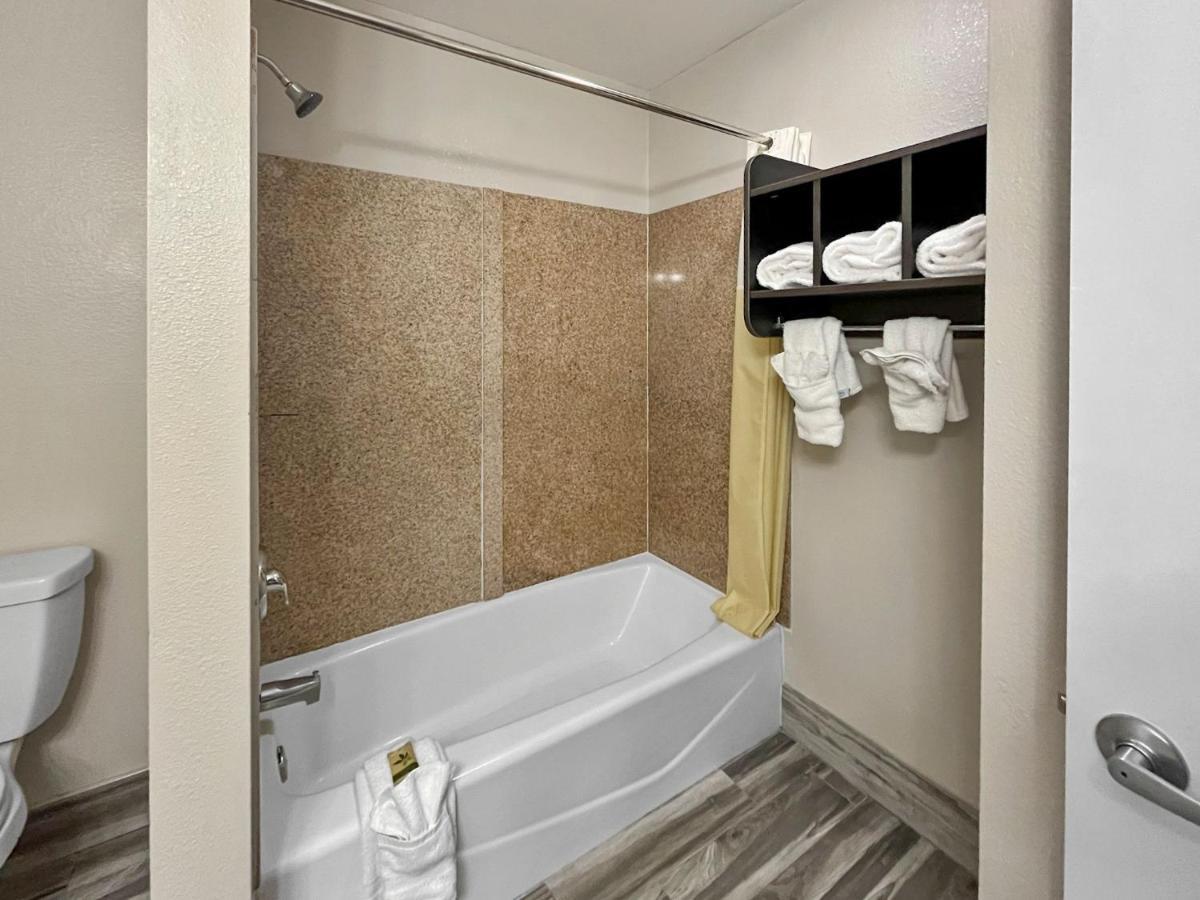 Rodeo Lodge Clovis Exterior photo
